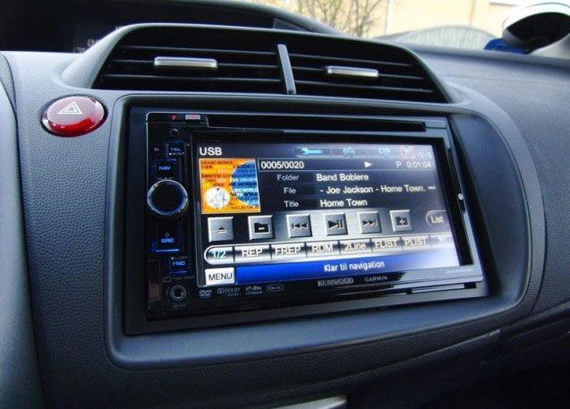 Honda Civic 2 DIN autórádió beszerelő keret (381130-20)